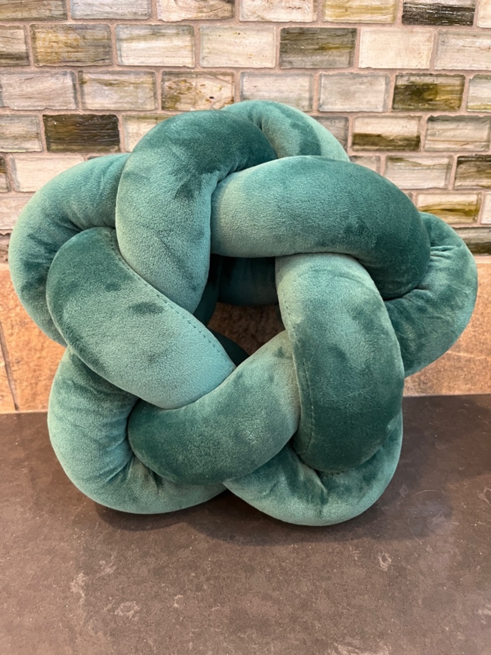 Plush Knotted Decorative Pillow in Hunter Green